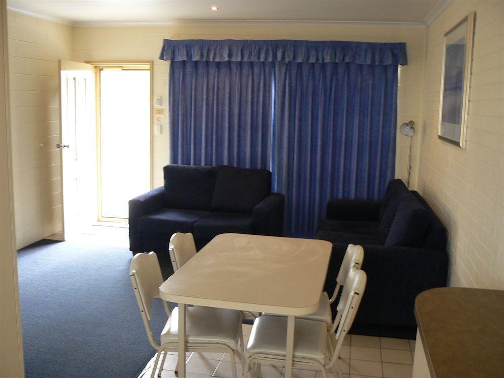 Allambi Holiday Apartments Lakes Entrance Ngoại thất bức ảnh